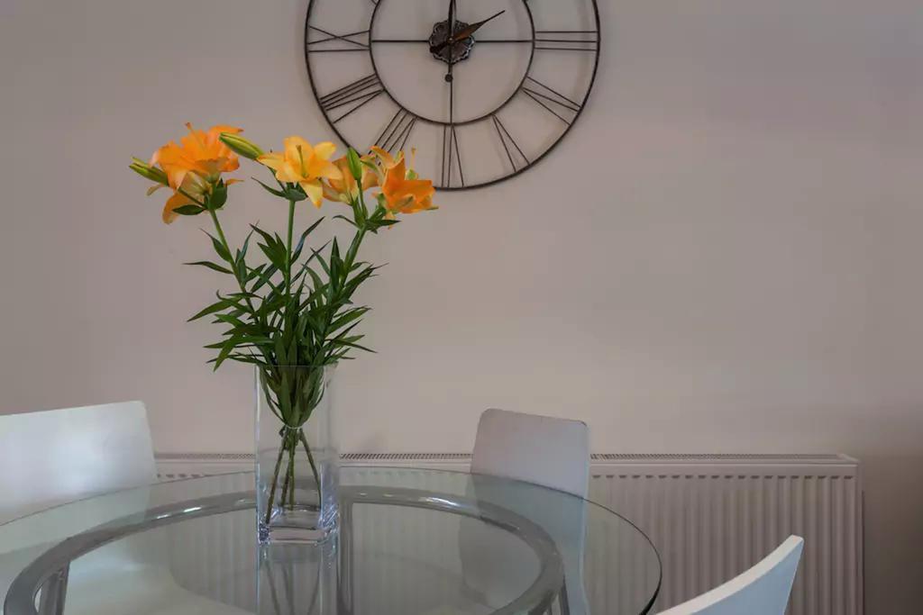 Hastings House - Modern 2 Bedroom House In Central Luton & Near Airport Ngoại thất bức ảnh